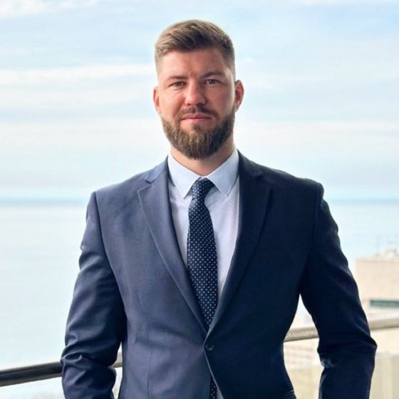 Андрей Идрисов