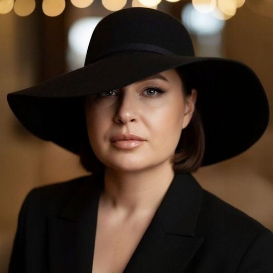 Юлия Стрельцова